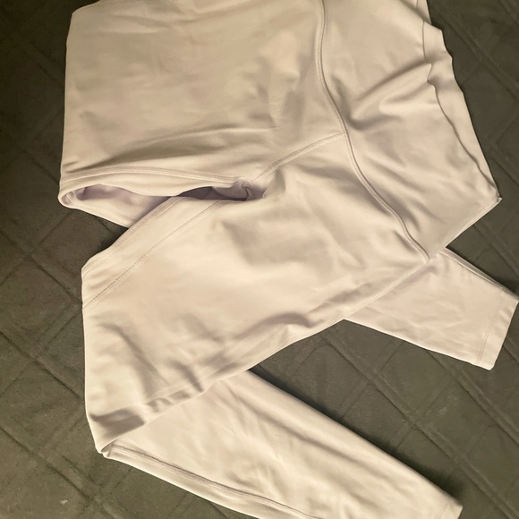 Lululemon Lavender Dew Align Leggings Size 6 - Picture 3 of 4